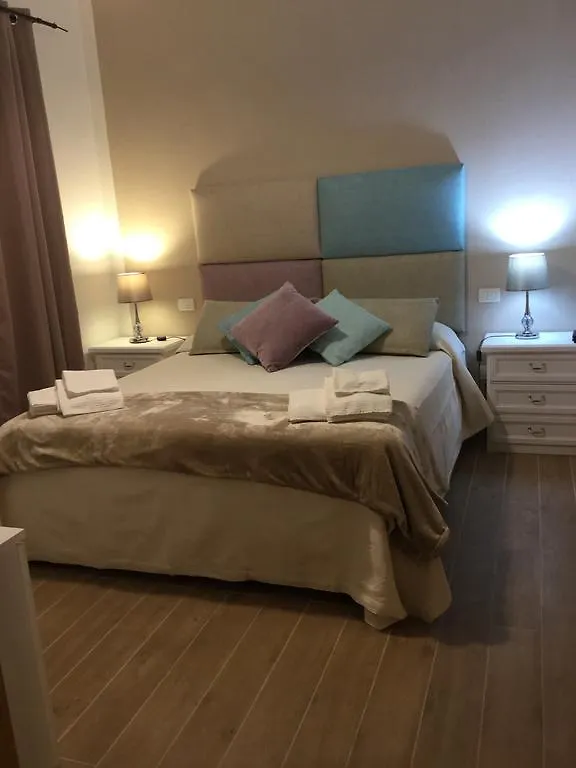 Il Giardino Di Daniela Bed & Breakfast San Teodoro 0*, San Teodoro (Sardinia) Italy