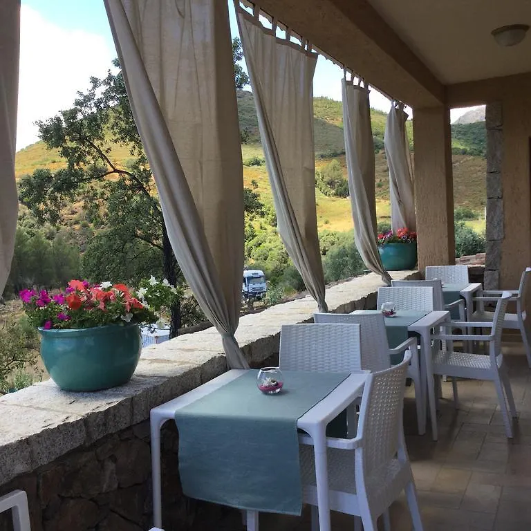 Il Giardino Di Daniela Bed & Breakfast San Teodoro
