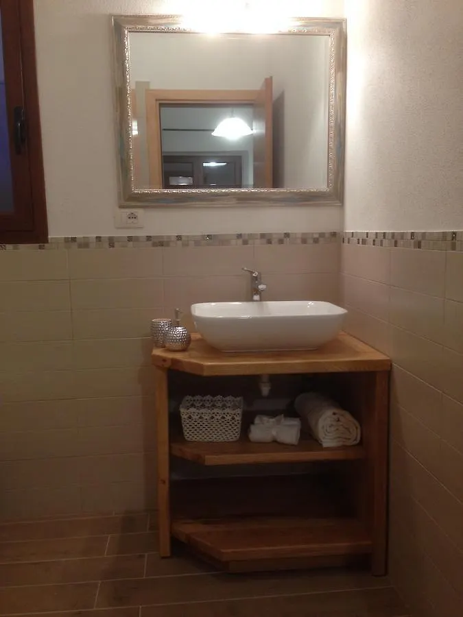 Il Giardino Di Daniela Bed & Breakfast San Teodoro Italy